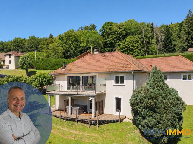 Maison 8 pièces 170 m²