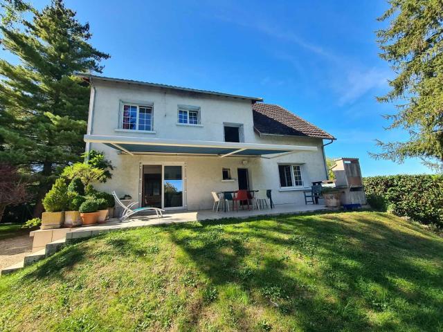 Maison 8 pièces 170 m²