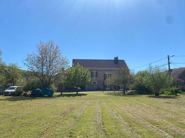 Maison 8 pièces 170 m²