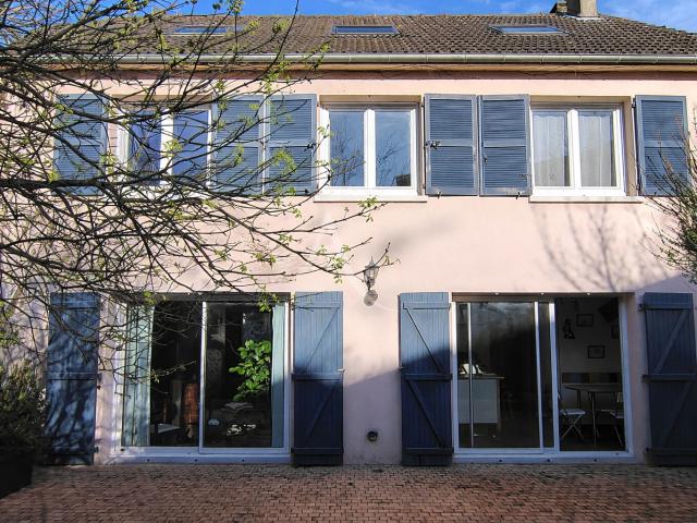 Maison 8 pièces 170 m²