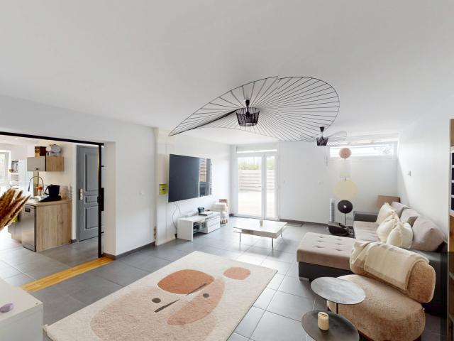 Maison 8 pièces 170 m²