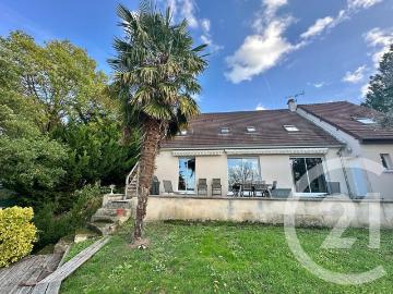 Maison 8 pièces 170 m²