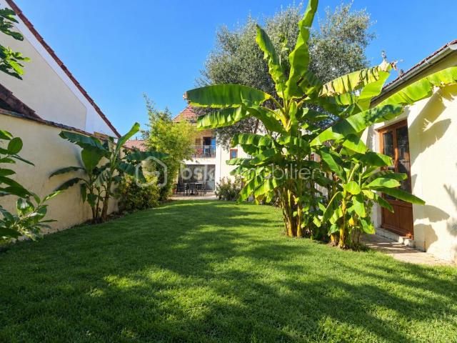 Maison 8 pièces 170 m²