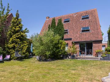Maison 8 pièces 170 m²