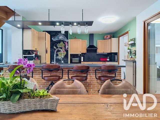 Maison 8 pièces 170 m²