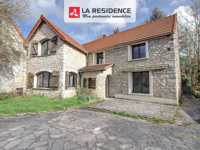 Maison 8 pièces 170 m²