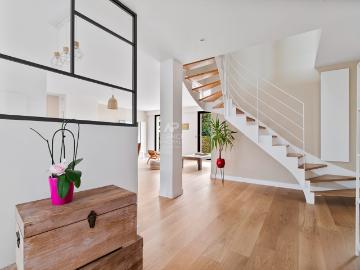 Maison 8 pièces 170 m²