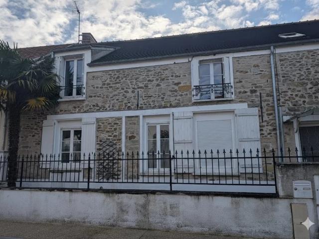 Maison 8 pièces 170 m²