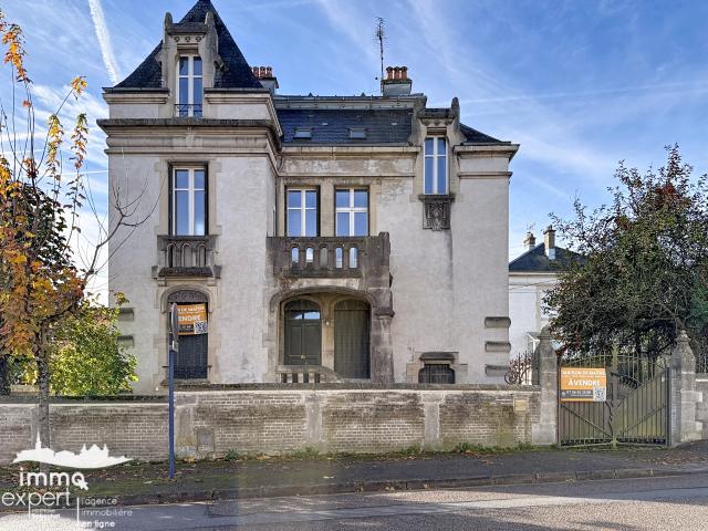 Maison 8 pièces 171 m²