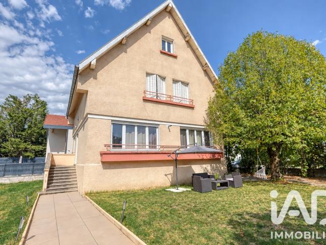 Maison 8 pièces 171 m²
