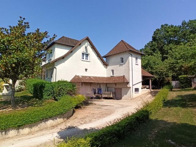 Maison 8 pièces 173 m²