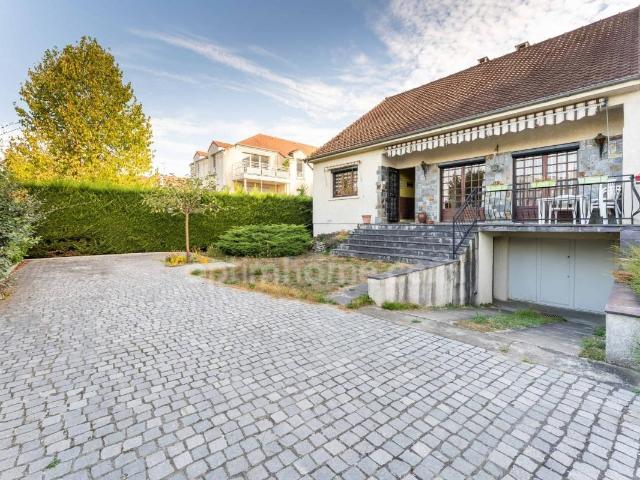 Maison 8 pièces 173 m²