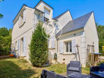 Maison 8 pièces 184 m²