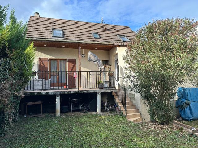 Maison 8 pièces 184 m²