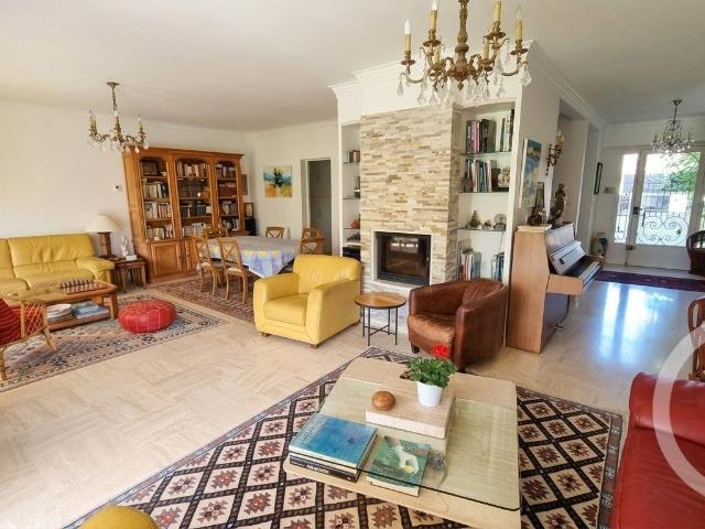 Maison 8 pièces 184 m²