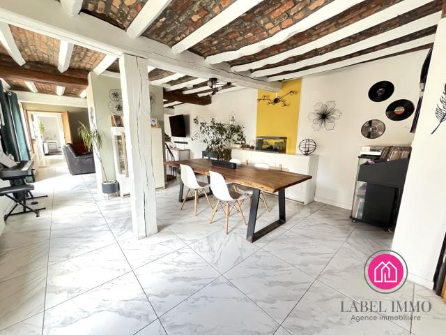 Maison 8 pièces 184 m²