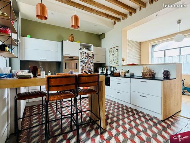 Maison 8 pièces 184 m²