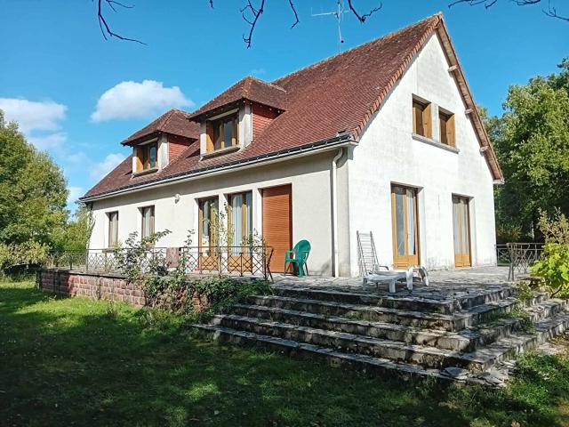 Maison 8 pièces 185 m²