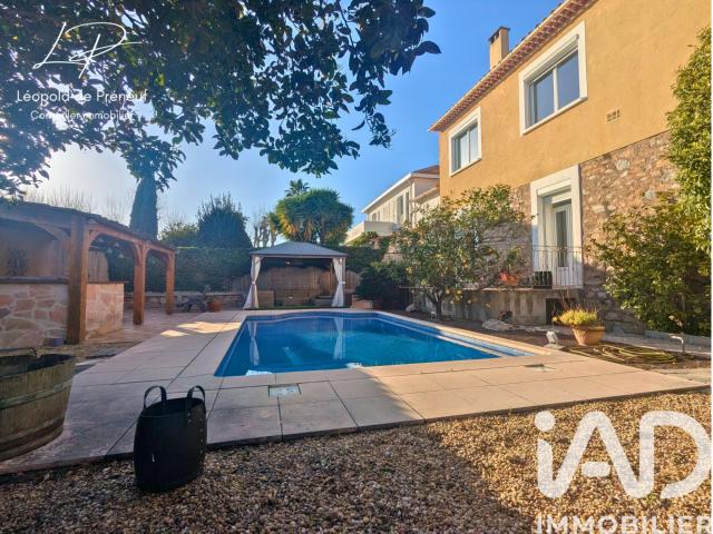 Maison 8 pièces 185 m²