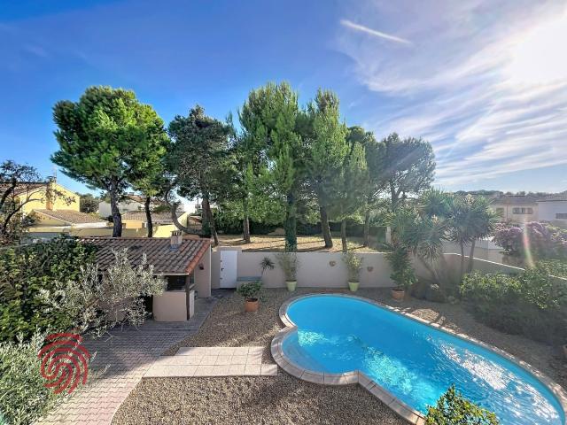 Maison 8 pièces 185 m²
