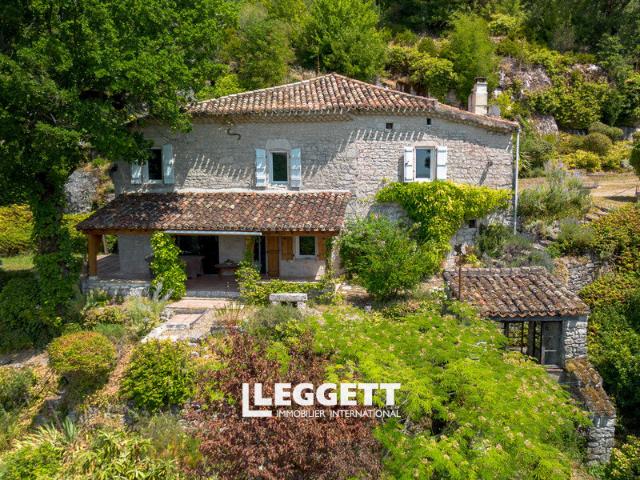 Maison 8 pièces 185 m²