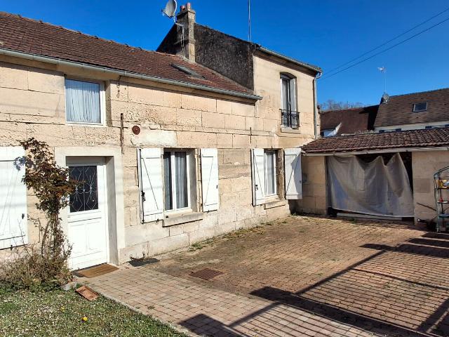 Maison 8 pièces 185 m²
