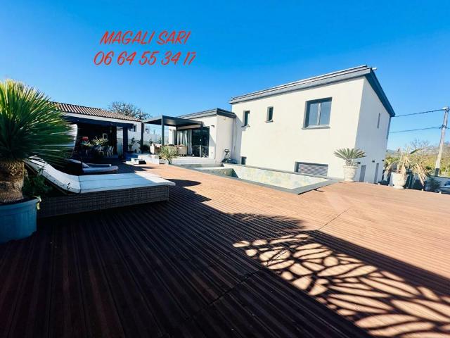 Maison 8 pièces 185 m²