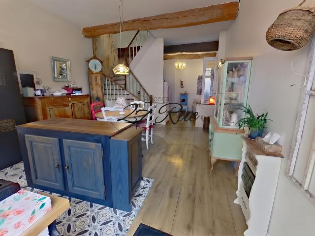 Maison 8 pièces 186 m²