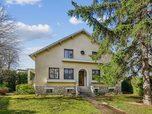 Maison 8 pièces 186 m²