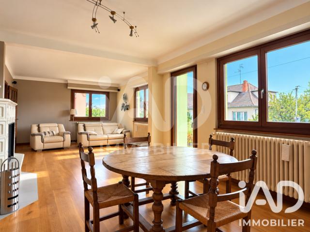 Maison 8 pièces 186 m²