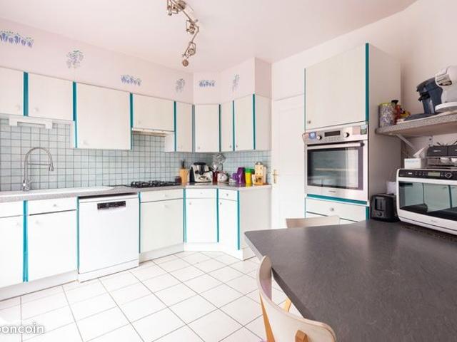 Maison 8 pièces 186 m²