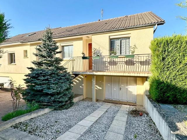 Maison 8 pièces 186 m²