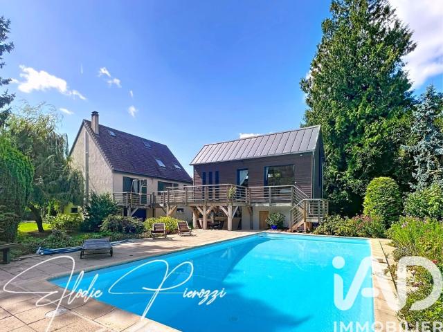 Maison 8 pièces 186 m²