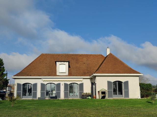Maison 8 pièces 186 m²