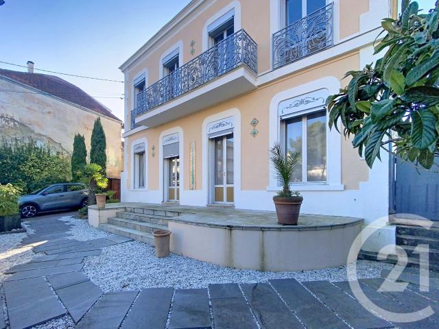 Maison 8 pièces 173 m²