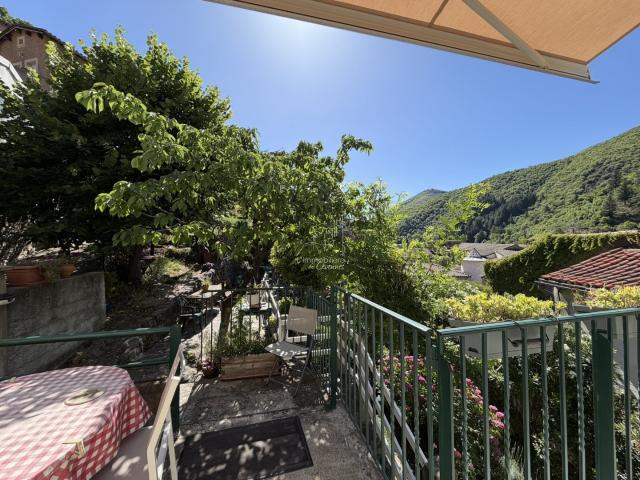 Maison 8 pièces 186 m²