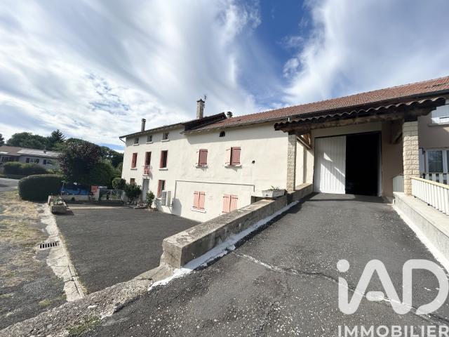 Maison 8 pièces 186 m²