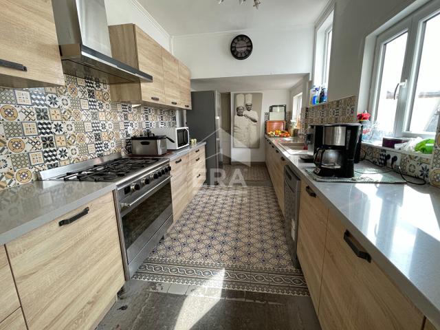 Maison 8 pièces 187 m²