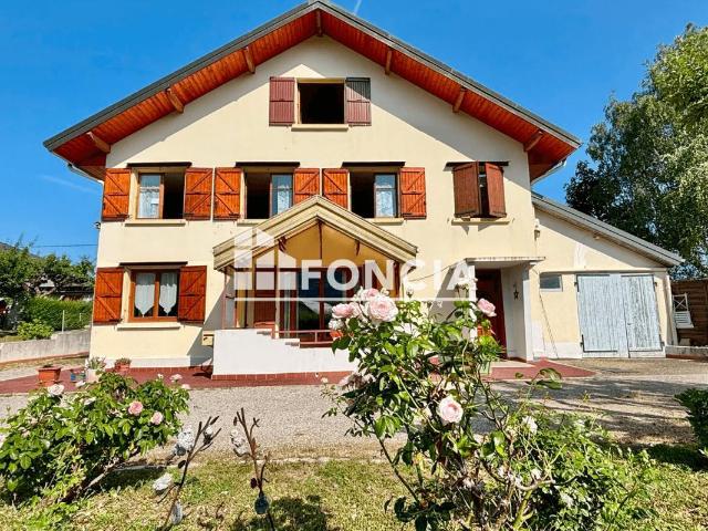 Maison 8 pièces 187 m²