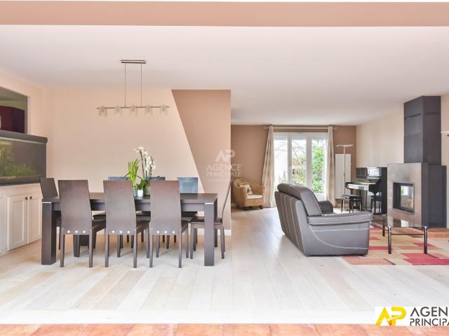 Maison 8 pièces 187 m²