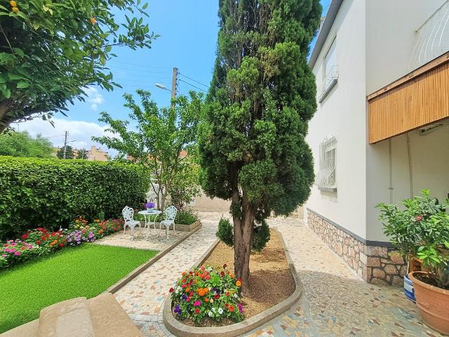 Maison 8 pièces 187 m²