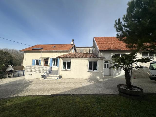 Maison 8 pièces 187 m²