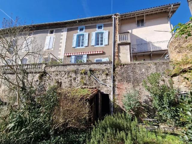 Maison 8 pièces 187 m²