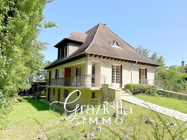 Maison 8 pièces 187 m²