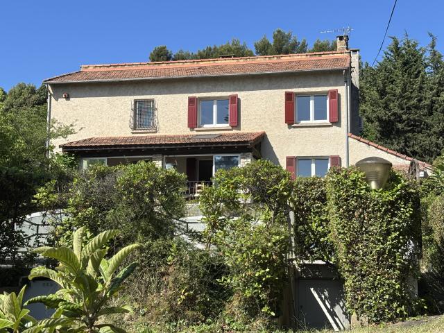 Maison 8 pièces 188 m²