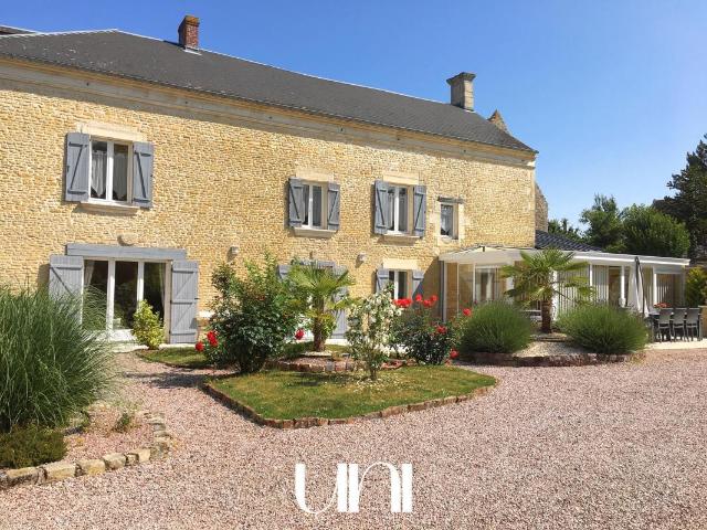 Maison 8 pièces 215 m²