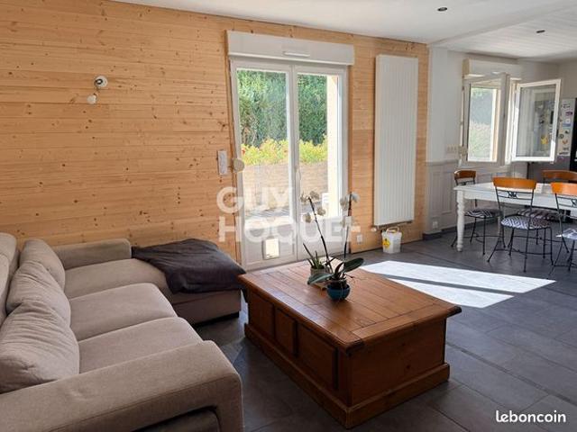 Maison 8 pièces 188 m²