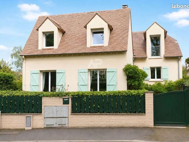 Maison 8 pièces 188 m²