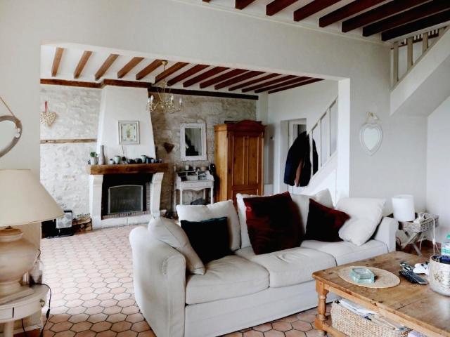 Maison 8 pièces 180 m²