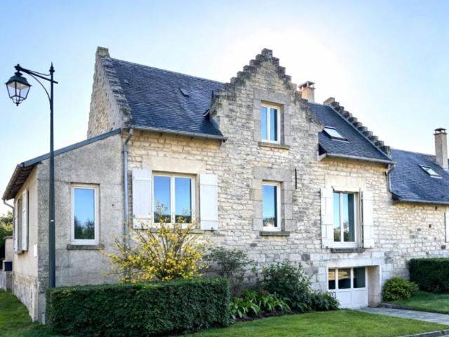 Maison 8 pièces 180 m²